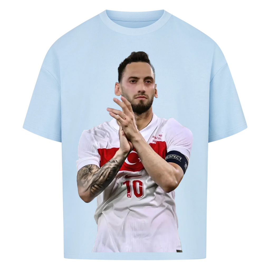Fußball Fan T-Shirt - Hakan Çalhanoğlu – Oversized Shirt für echte Fußballfans